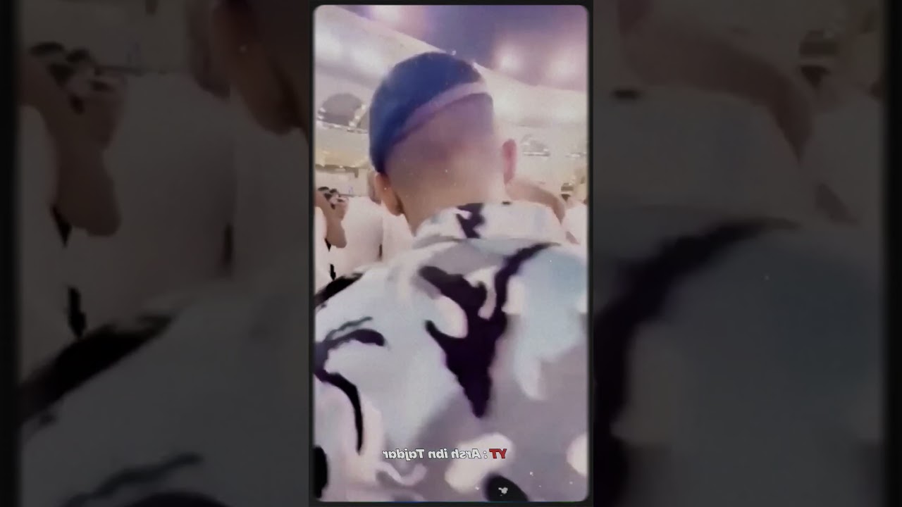 Охрана Каабы сняли амулет с поломника