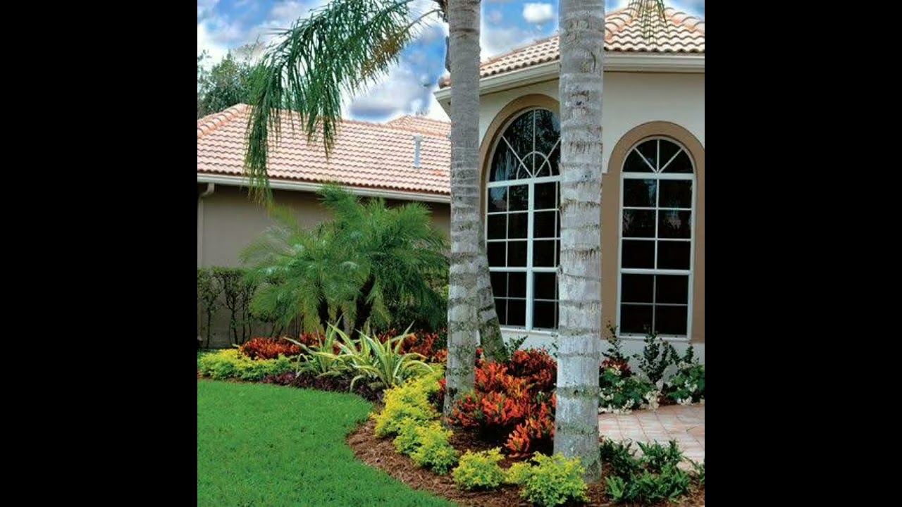 Tropical Front Yard Landscape Design Ideas.