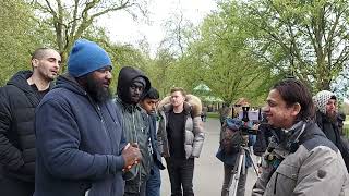 Christian Publicly Admits this, Then instantly Regrets! Mansur And Visitor Speakers Corner Sam Dawah