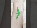 Easy & Simple Leaf Mehndi design🌿 #shorts #henna #creativehenna #leafhenna #mehndi