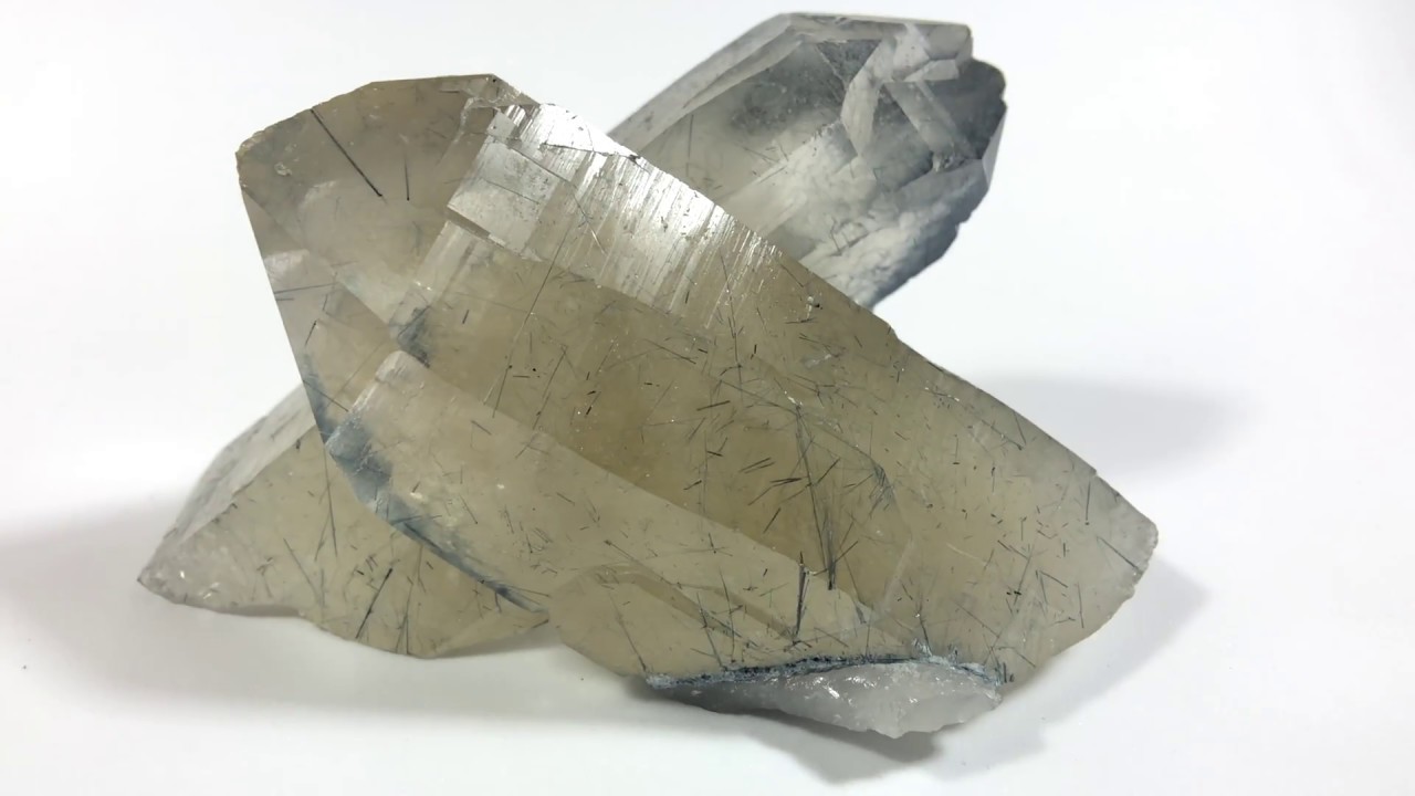 Citrine with Crocidolite(?) inclusions 藍髮晶(黃水晶內包青石綿?)