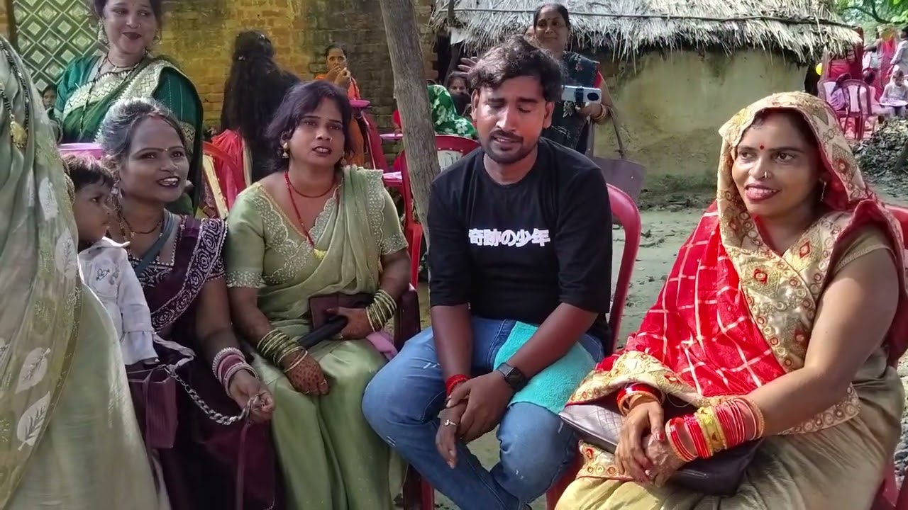 दोस्तो खुशबू रानीका #बर्थडे था गोरखनाथ भैया कितना# सूरत गाना गए हैं