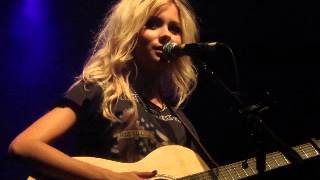 Nina Nesbitt on R Scotland 15/11/13