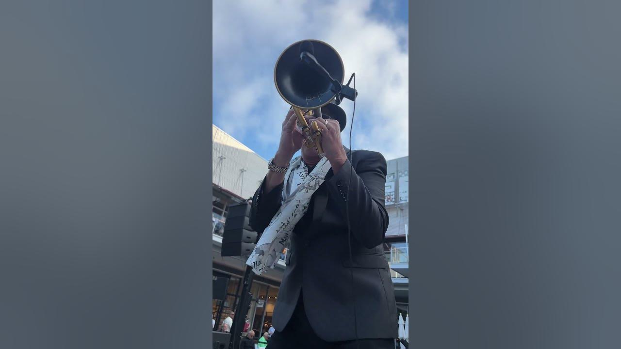 Jazz legend Rick Braun basically leapt into my lap at City Center's Smooth Jazz Series