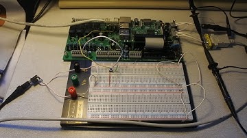 RaspberryPi3 & PiXtend episode 18 : Intro, RS232, Python, algorithm, minicom, oscilloscope, more