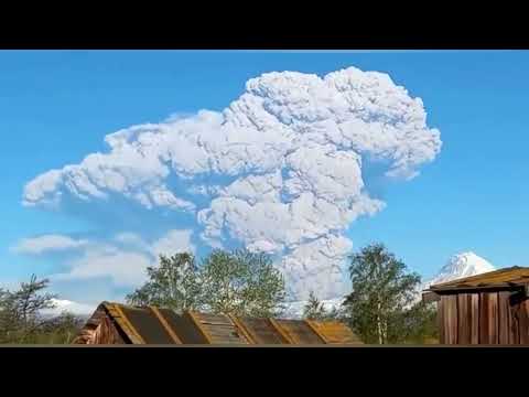 वीडियो: Bezymyanny - कामचटका का ज्वालामुखी। विस्फोट
