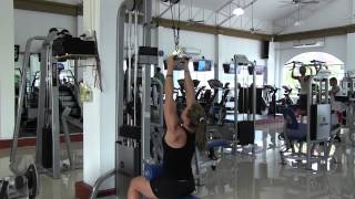 Close Grip Lat Pulldown