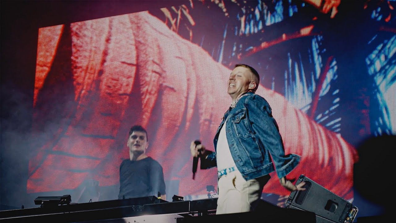 Martin Garrix  Macklemore perform Summer Days LIVE  Main Square Festival 2019