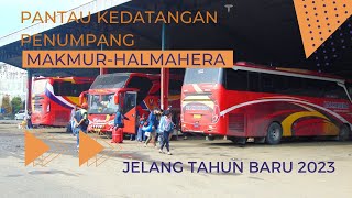 Pantau Kedatangan di Loket Makmur Halmahera Jelang Tahun Baru 2023