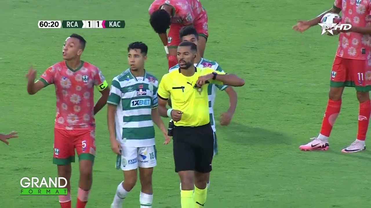 الرجاء الرياضي يتعادل أمام ضيفه النادي القنيطري