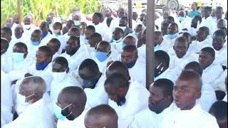 "Jorodan rinobisa madimo, Gore Jena rakauya neMutumwa, Vanorwara vanopora neVhangeri". AAC Songs.
