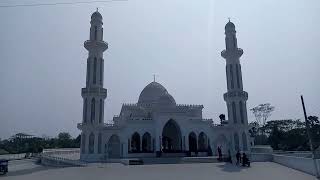 Beautiful Mosques Dhaka-Bhanga Express Way #expressway #mosque #travel #makkah #madina #kaaba screenshot 1