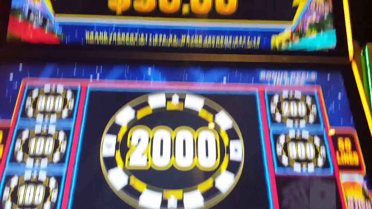 **LIGHTNING LINK** HOLD & SPIN FREE GAMES This game is sponsored by