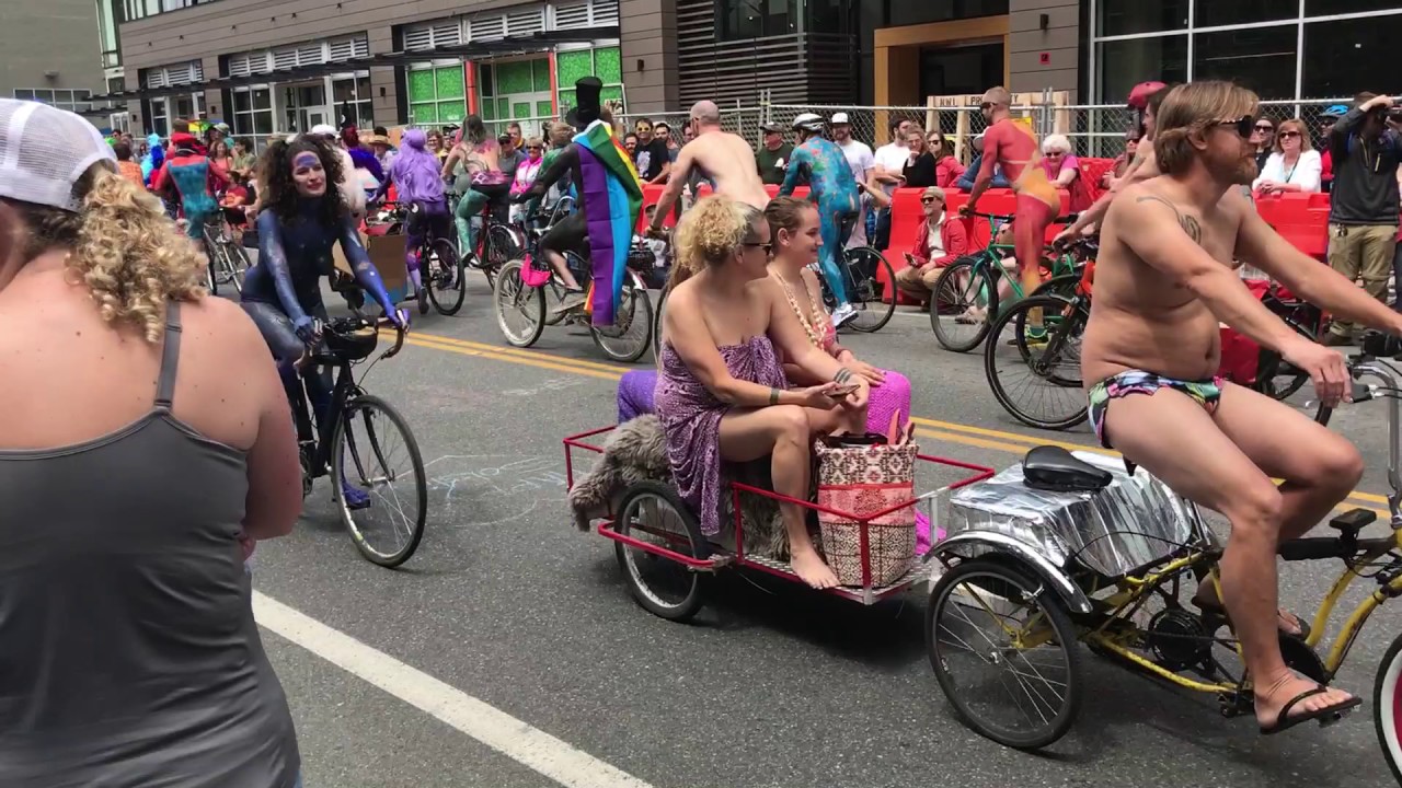 2017 Fremont Solstice Parade (Seattle) Nude Bike Ride. видео, поделиться, т...