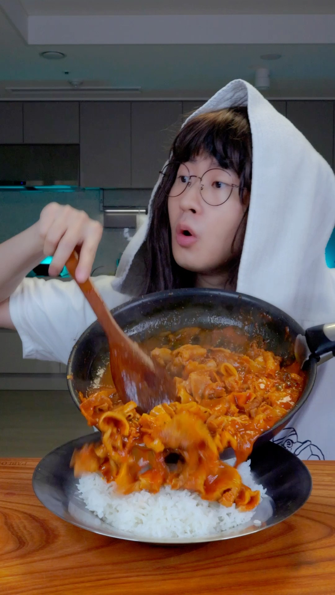 How to make spicy gochujang samgyeopsal