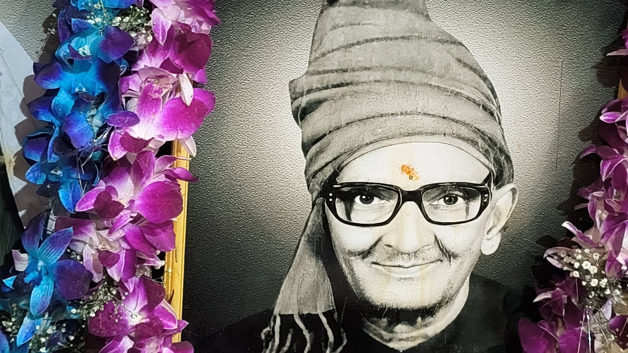 खड्यो  बीच दरबार भगत यू निरख रह्यो है बाबा ने by Vikash Ruia Bhaiya At Mira Mandal Khatu Shyam ji 