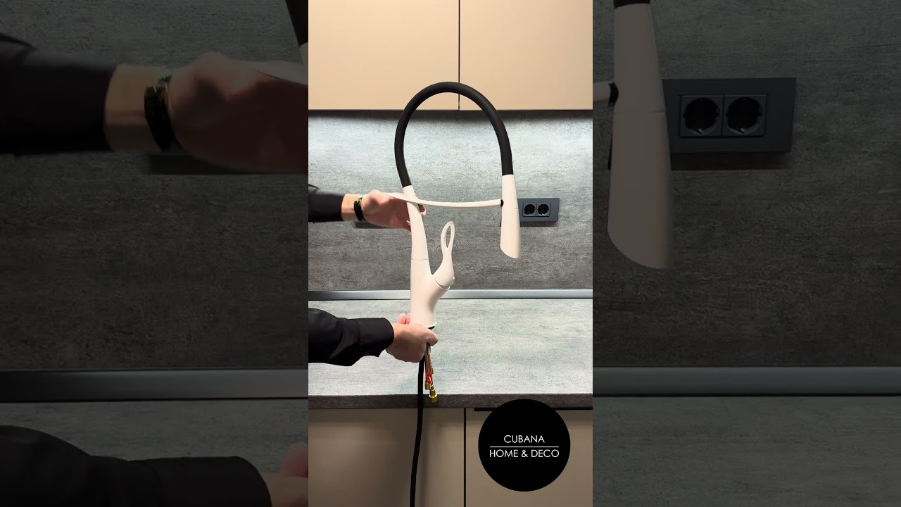 Design inedit, baterie pentru o bucatarie superba, culoare alb mat