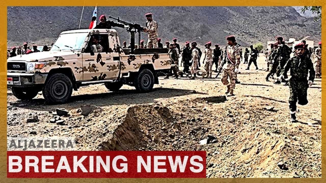 اليمن: مقتل العشرات في هجوم الحوثيين على عرض عسكري في عدن