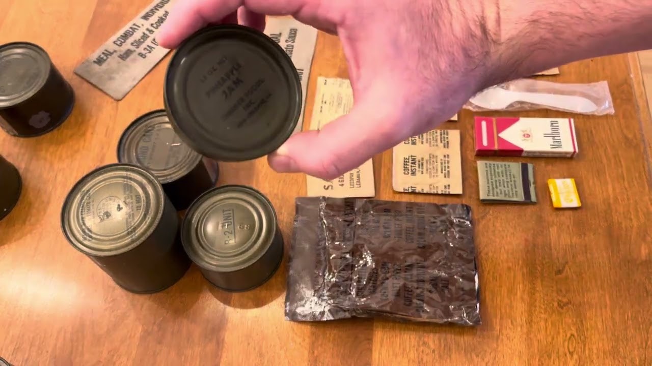 Обзор пайка MCI C-Rats времен войны во Вьетнаме + набор аксессуаров