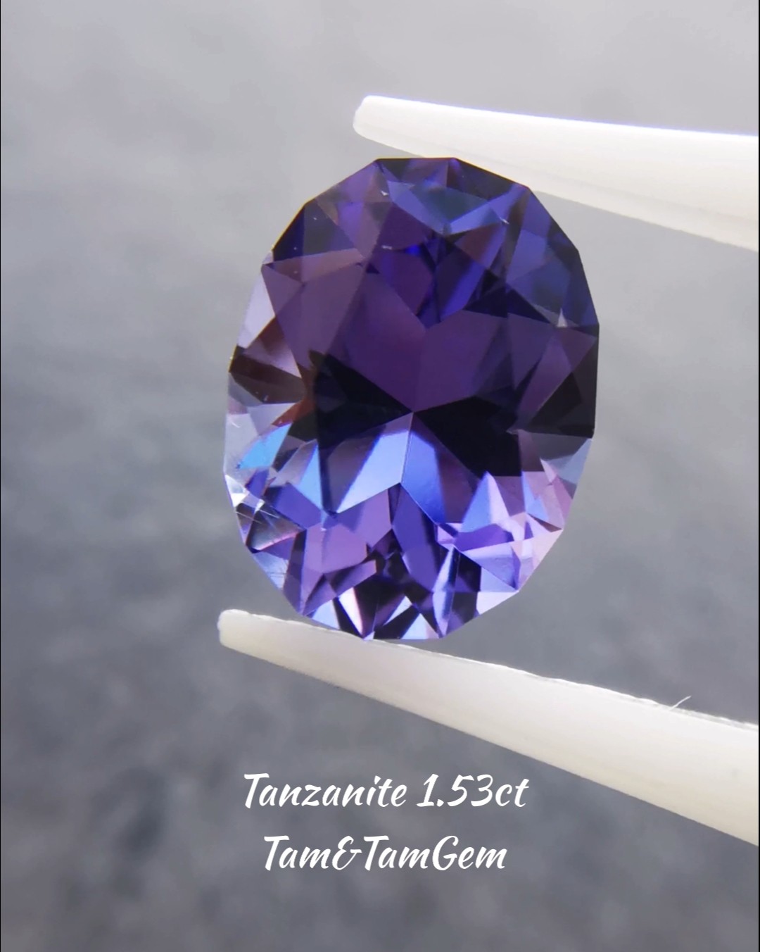タンザナイト 1.53ct / K-0814P - YouTube