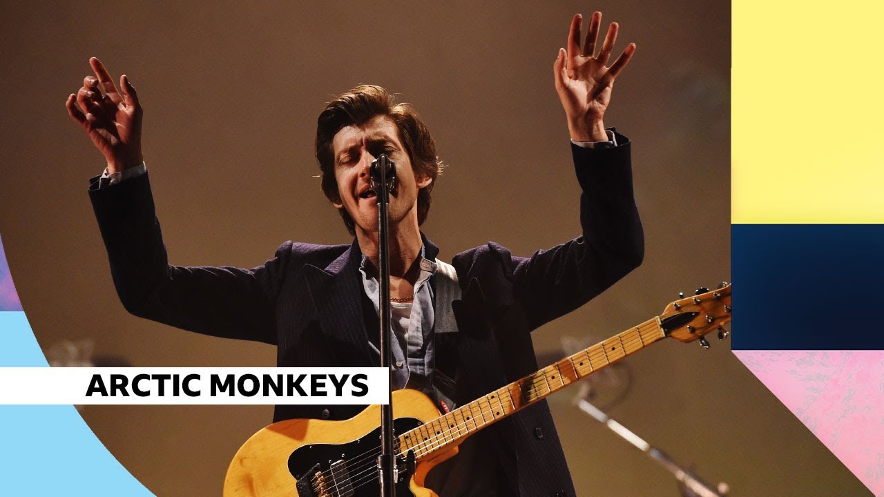 From Sheffield's Bar to Legendary Stage in Paris:The Arctic Monkeys'  Extraordinary Journey