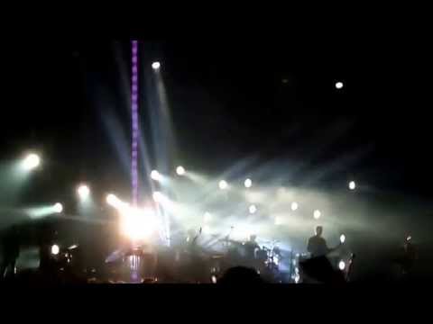 Queens of the Stone Age Sick Sick Sick live Santiago 5/10/2014