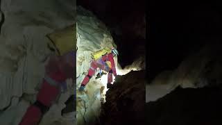 Cueva de la Bocandia - Yernes.