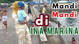 Mandi Mandi Soreh  Di Dermaga Ina Marina Apui Masohi Pulau Seram Maluku