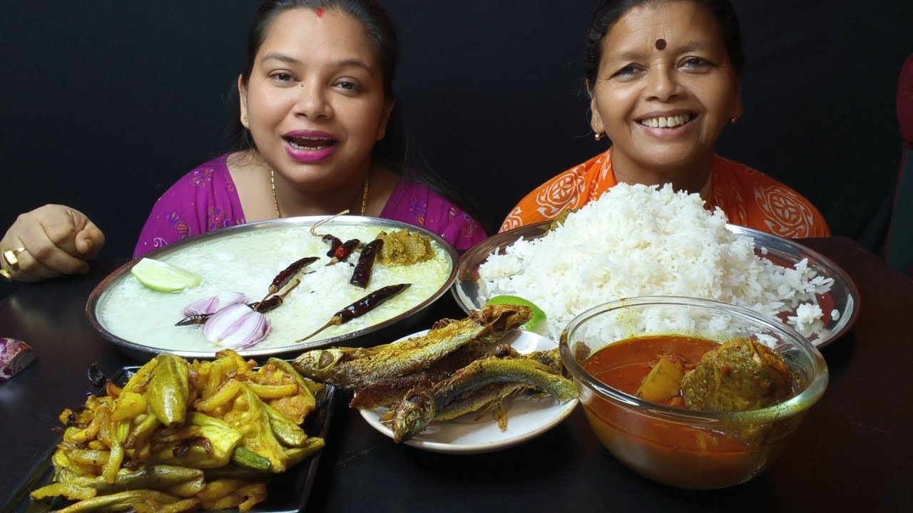 আজ শেষ,, কথা দিচ্ছি পরবর্তী ভিডিও challenge ভিডিওই হবে,, 🤣🤣আজ ফ্রিজ পরিষ্কার নয় কিন্তু।।