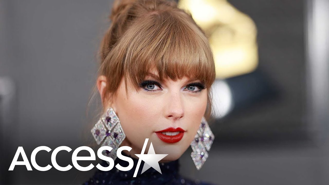 Taylor Swift Stuns In Midnight Blue At 2023 Grammys