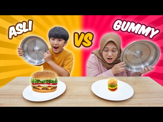 Tantangan Makanan Asli VS Jeli - Real Food VS Gummy | Superduper Ziyan class=