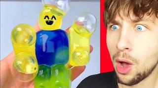 Reacting to Satisfying Roblox Viral Shorts!