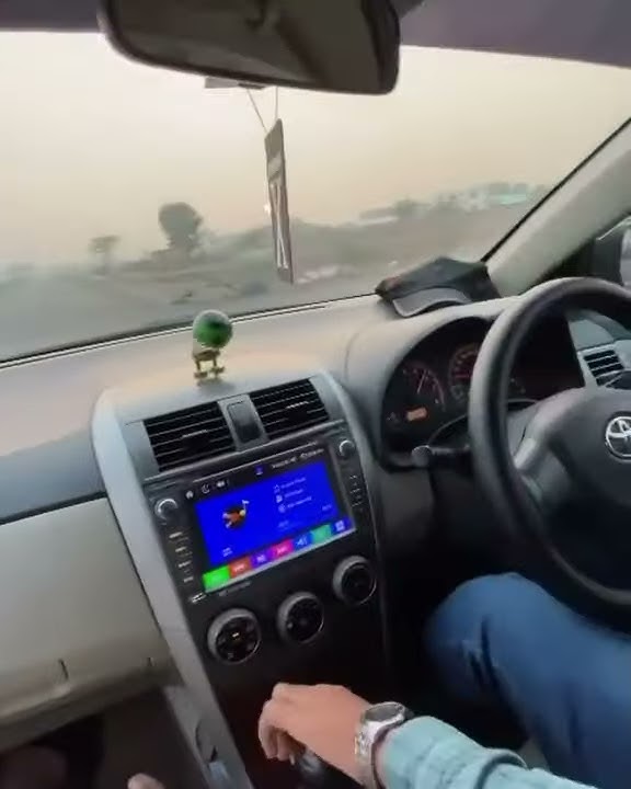 City vs Corolla Gli | Race Video