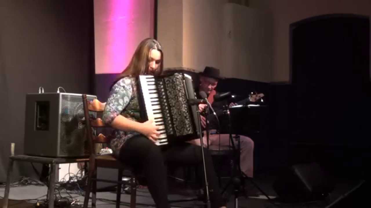 Regardez Veronika Todorova Band Teil 1 sur YouTube Regardez Veronika Todorova Band Teil 1 sur YouTube
