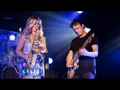 Video: Candy Dulfer: Biografi, Karriär Och Personligt Liv