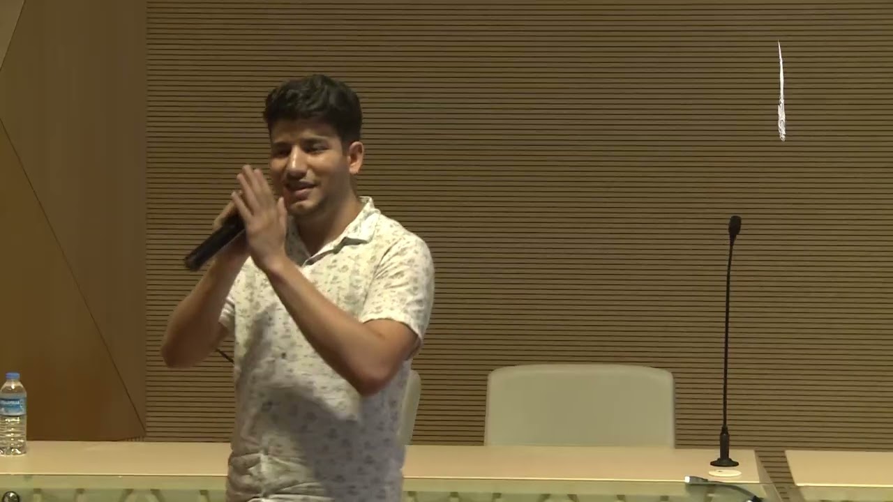 وصلة إنشادية  1 | المنشد الأمين لرباع | مهرجان الشعر العربي في إسطنبول ٢٠٢٢