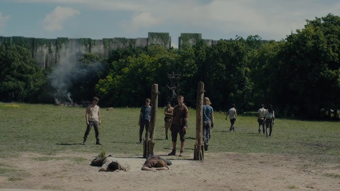 Things get heated between Thomas and Gally [The Maze Runner] 