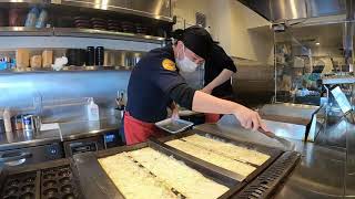 This man is the best takoyaki craftsman in Japan  Japanese Street Food, Cool japan