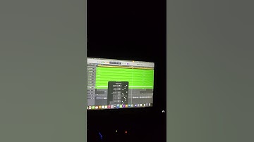 Blind Producer makes a Detroit beat in Logic Pro