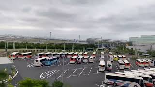 羽田空港へ向かう東京モノレールの車窓から