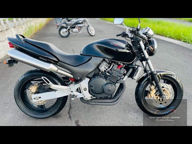 Honda Hornet 250 - YouTube