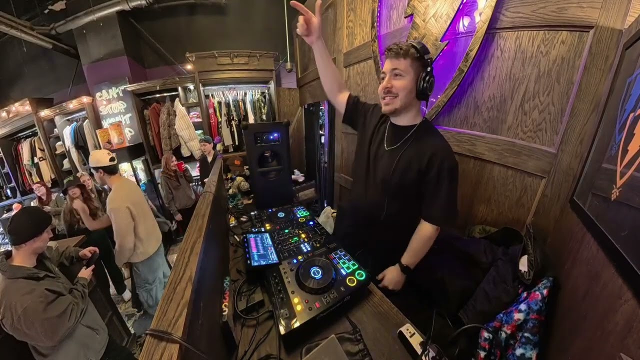 ABSNTH LIVE @ JUGRNAUT (A Taste of ABSNTH EP PARTY)[SNIPPET]