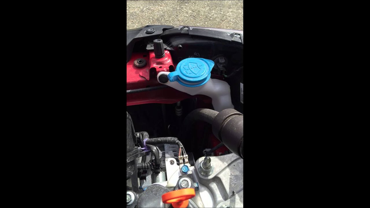 2015 Honda Fit cold start engine rattle - YouTube