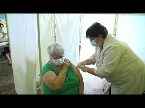 ერთ დღეში ზესტაფონში ვაქცინა 344 ადამიანმა გაიკეთა