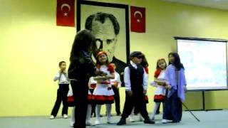 Atatürk İ.ö.o. 23 Nisan 2011 Süper Babanne