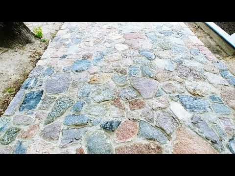 Baigti Išlaužo kapinių Marijos akmeninio grindinio darbai 2020