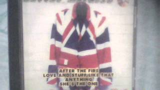 LITTLE MURDERS SHE WANTS TO CHANGE THE WORLD1984{YT}