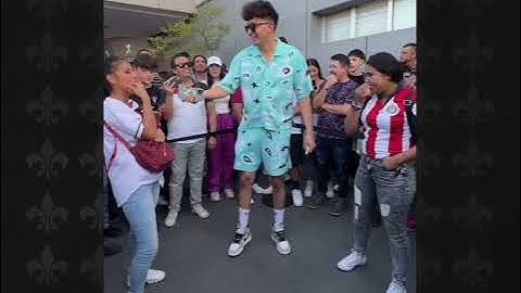 Cabeza de 🥦 le regala dinero al que se enoja pierde entre amigas, ella monte para salir con el otro😬