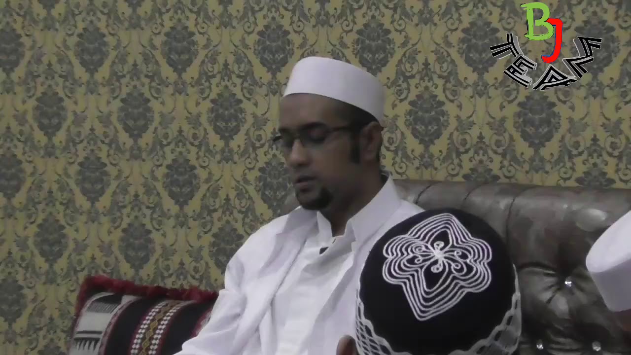 Hadroh basaudan di istana Segaf mlm senin