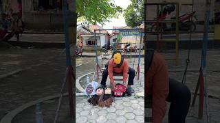 Jualan topeng kedok cantik